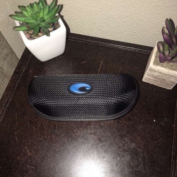 🎆 Costa Sunglasses Case - Picture 1 of 7